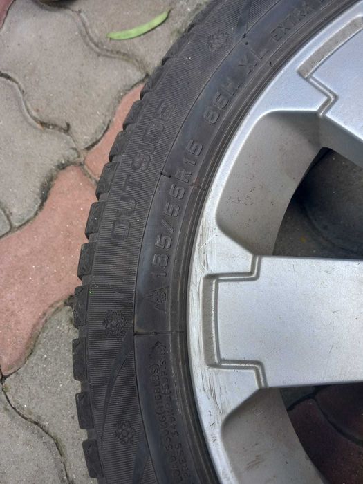Vând 4 roți pentru Opel