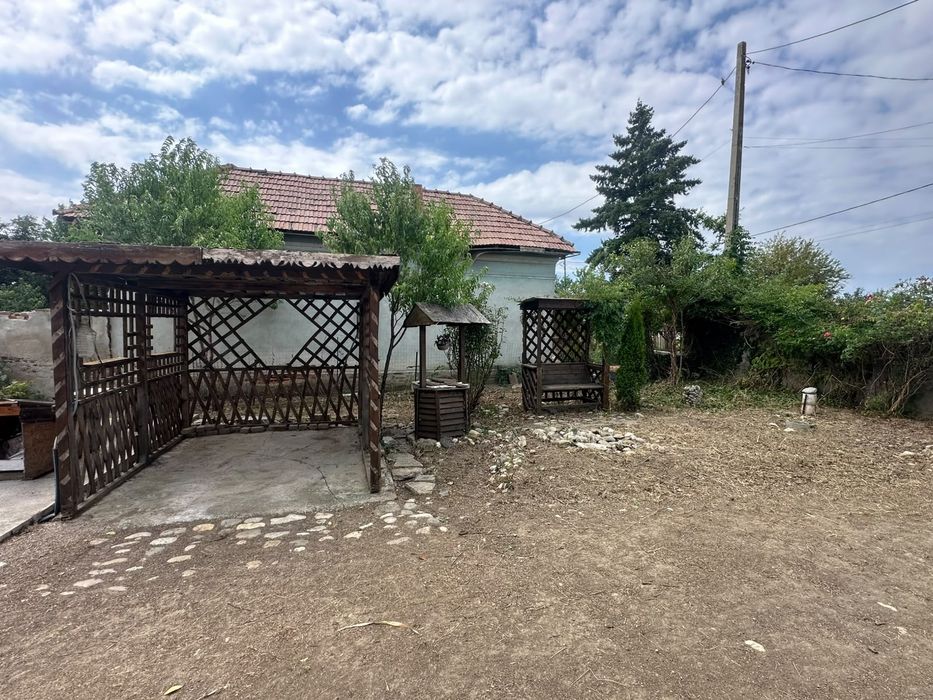 Casa de vanzare in Jud Olt