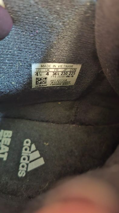 Зимние кроссовки Adidas 36р