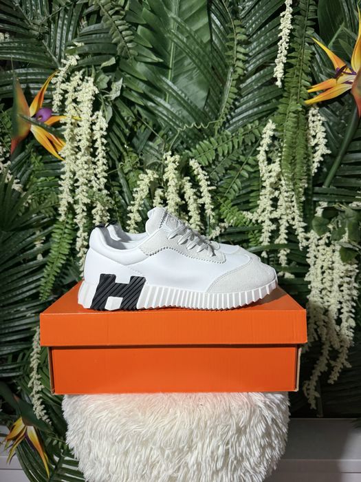 Hermes Trainer White