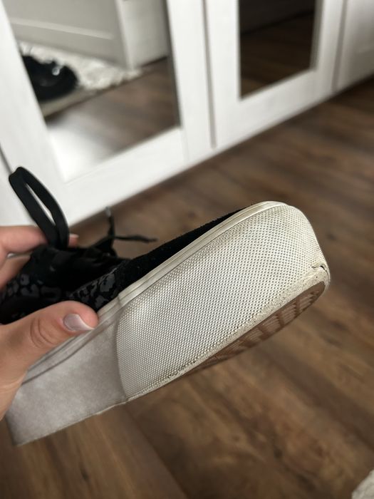 Кецове Vans с висока подметка