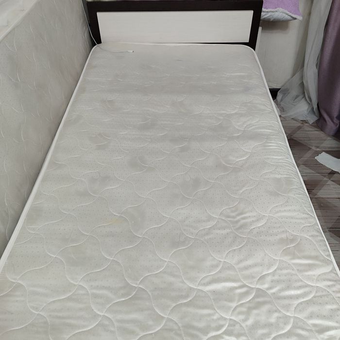 Продам кравать полуторку