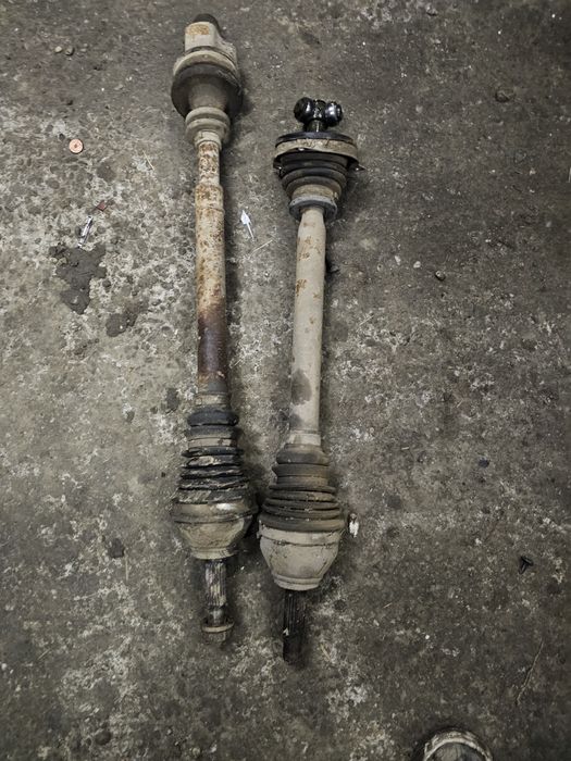 Planetară - stanga Dreapta - Dacia Logan 1 4-1.6