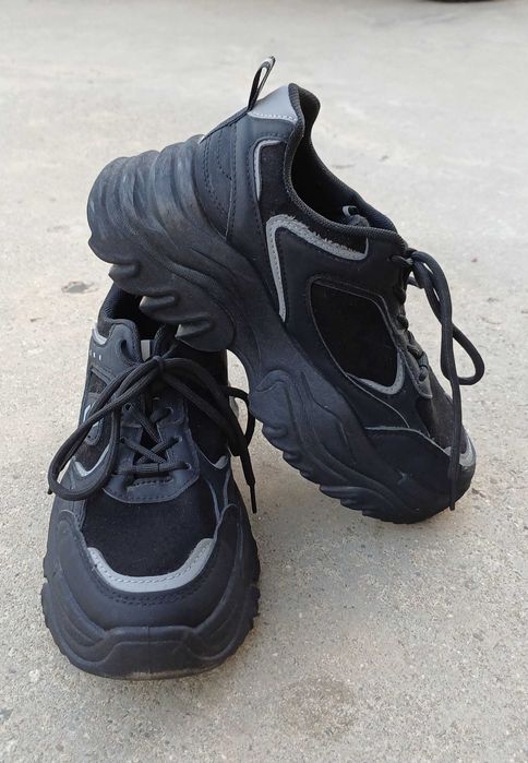 Обувки спортен стил