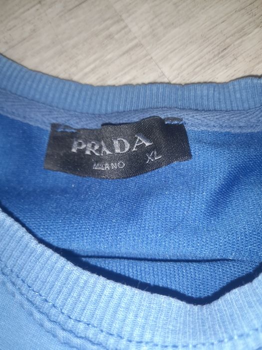 Prada свитшот состояние 7/10