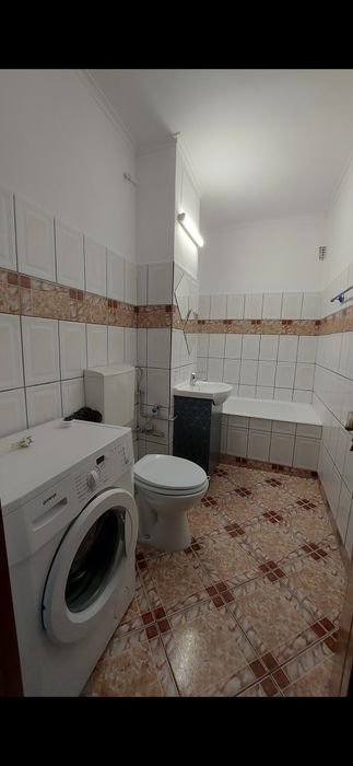 Garsonieră cu Balcon 38 mp de Închiriat in  Câmpina zona Ultracentrală
