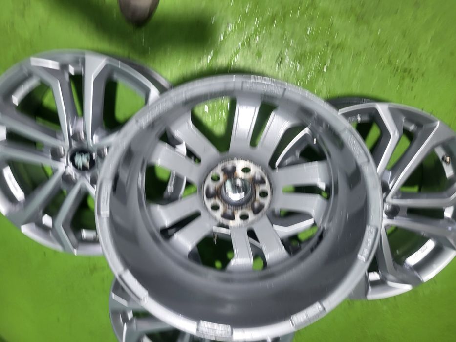 17 5x108 Peugeot лети джанти 5х108 Citroen