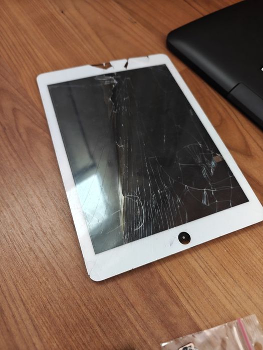 iPad 6 cellular pt piese