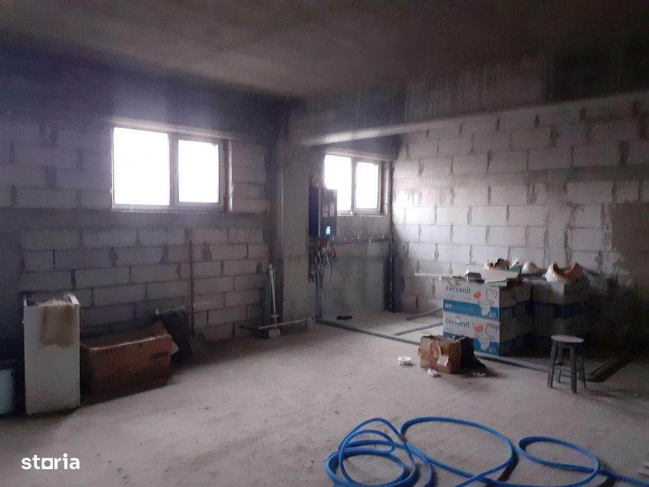 Constructie si teren ideale pentru saloane evenimente si altele