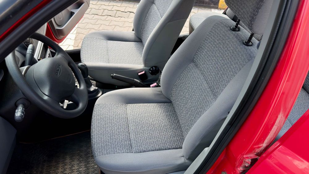 Vand Dacia Logan Laureate 2007 1.4 MPI 7700 km