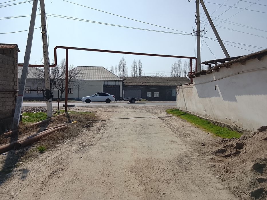 2.5 sotix 4 xonali uy 35.000$ kelishamiz