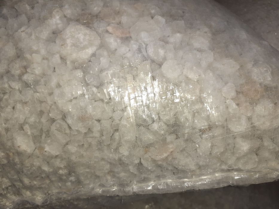 МРАМОРНАЯ КРОШКА. В мешках по 40кг.