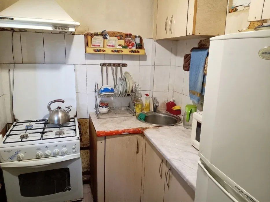 Срочно‼️Космонавт 3х/2/4 Кирпичка Хороший Ремонт‼️Супер Цена ‼️