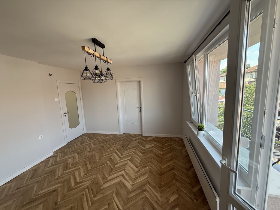 Дава се под наем Етаж от къща в Берковица - 100 кв.м за 119000 € - Снимка #12