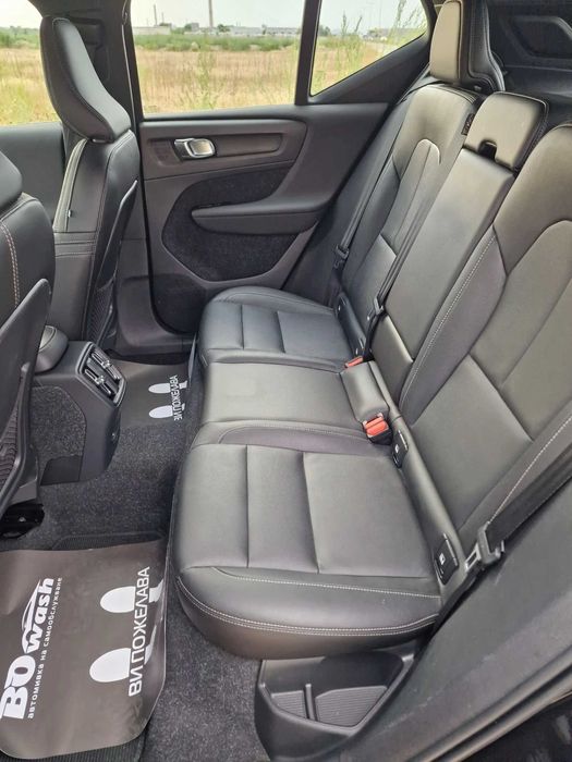 Volvo XC40 R-Design Recharge Twin-Engine 408PS (78kWh)