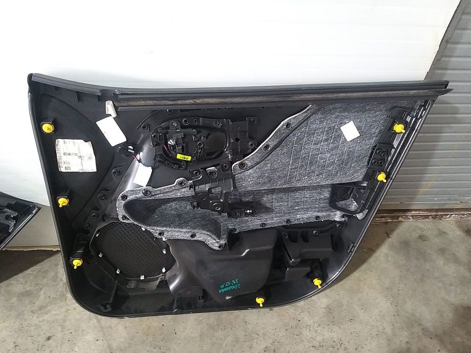 Fata tapiterie usa stanga fata jeep renegade 2023 y0022916