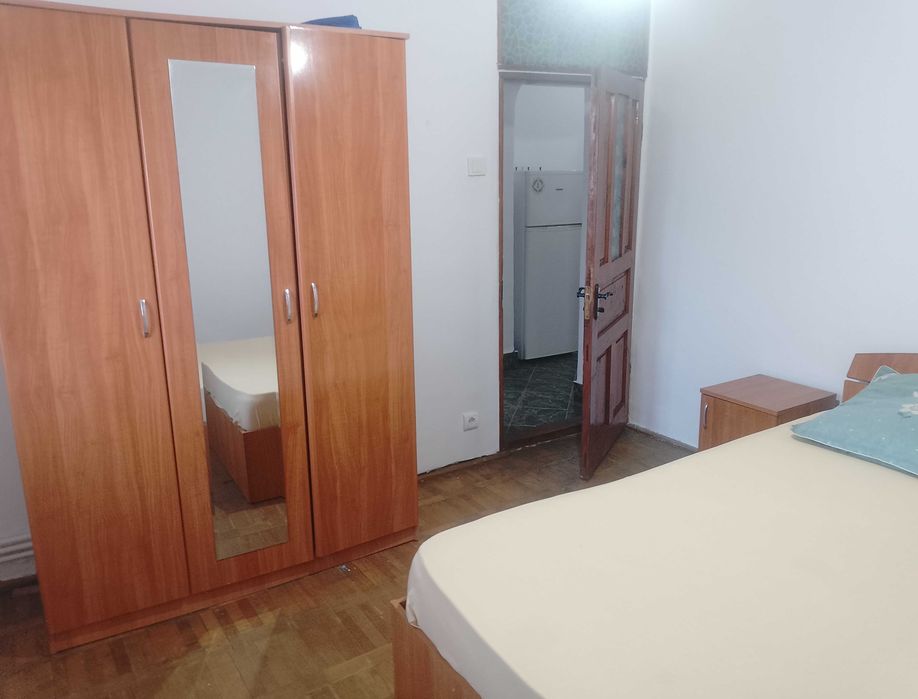 Apartament de închiriat