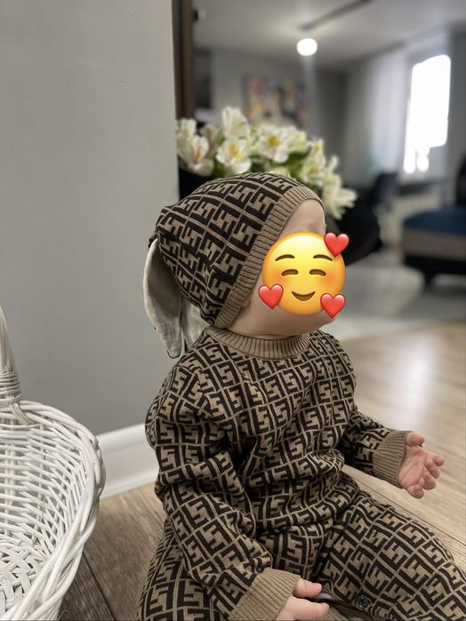 Продам детские вещи