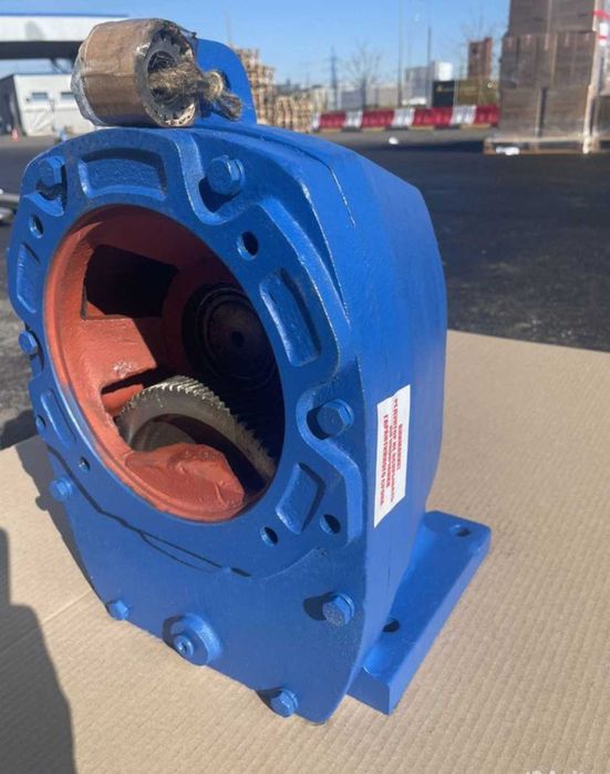 Мотор-редуктор  1MЦ2С-100