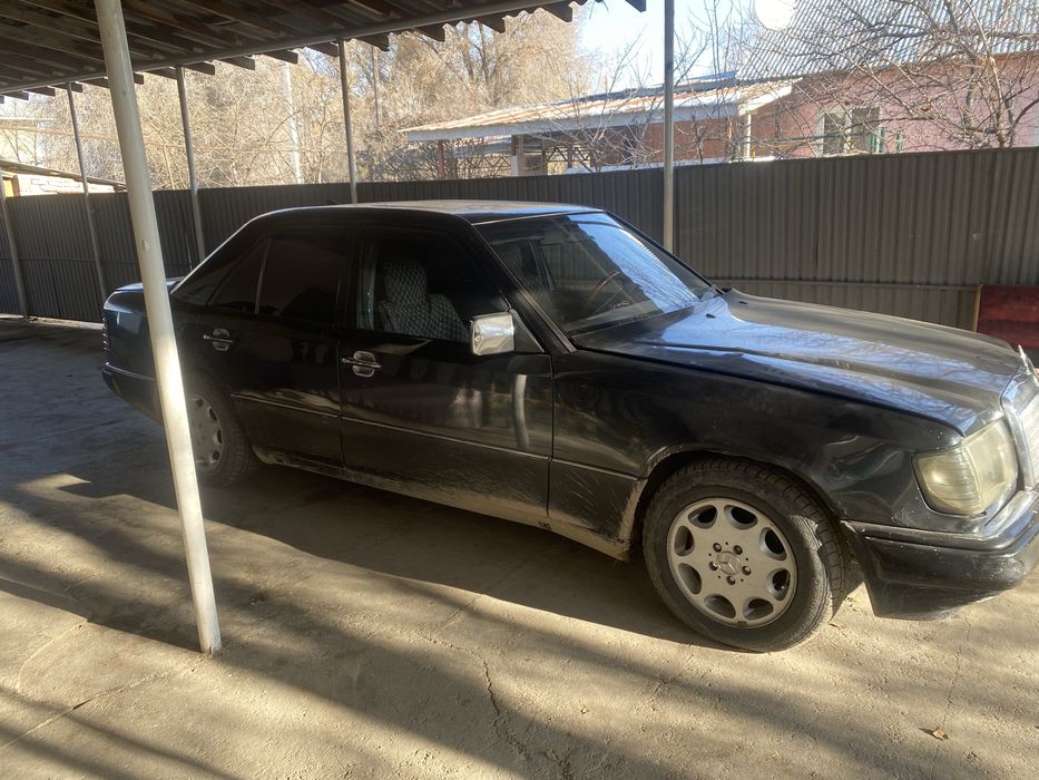 Продам машину мерседес 124 СРОЧНО!!!