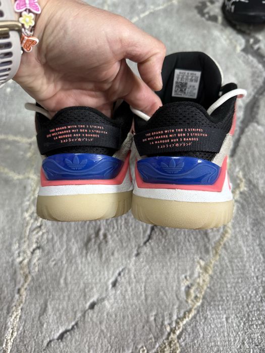 Vand adidasi Adidas