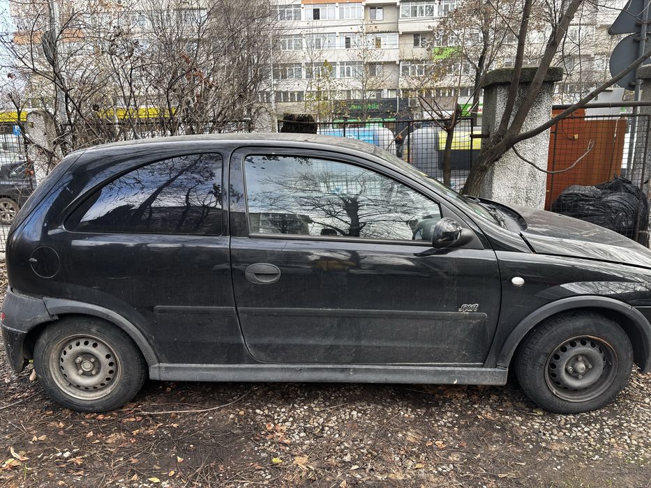 Opel corsa 1.2 coupe