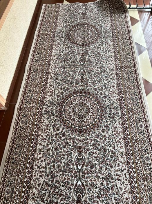 Кілем дорожка сатылады