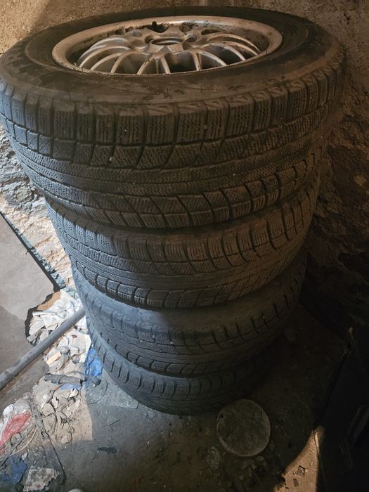 Продам резину с дисками от ауди 15