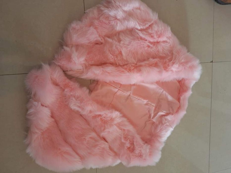 Cape elegante din blanita