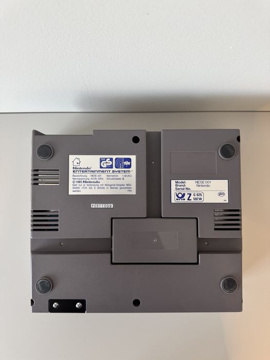 Consola NES Modata Nintendo