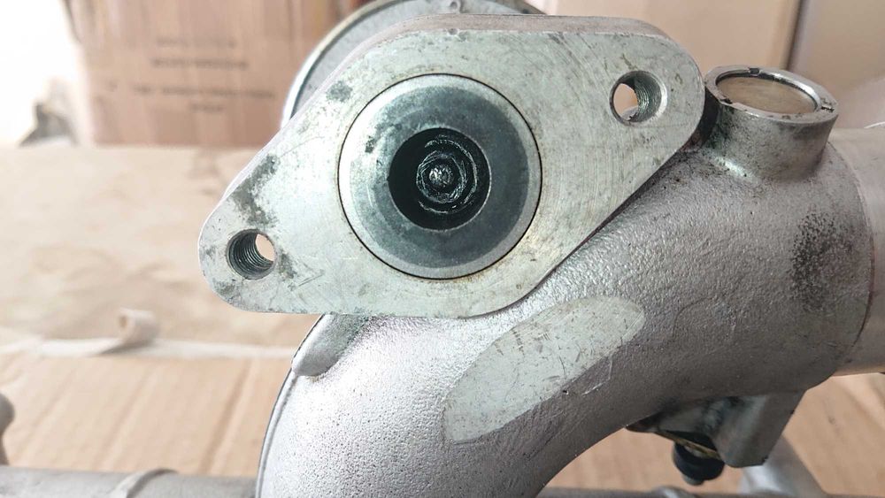 Всмукателен колектор с ЕГР за форд фокус .