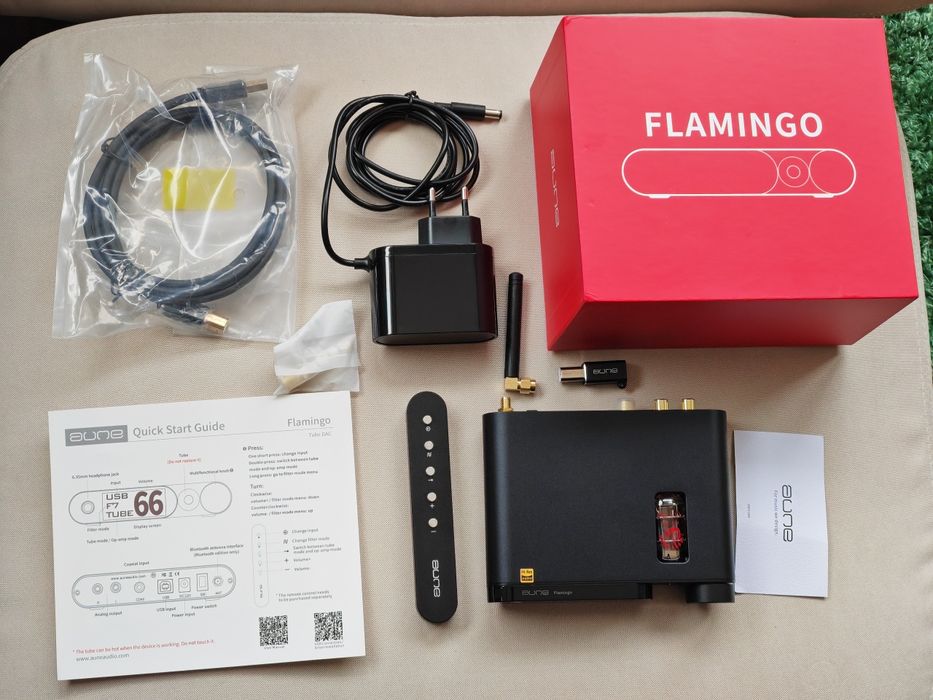 Amplificator casti Aune Flamingo BT DAC cu tub LDAC