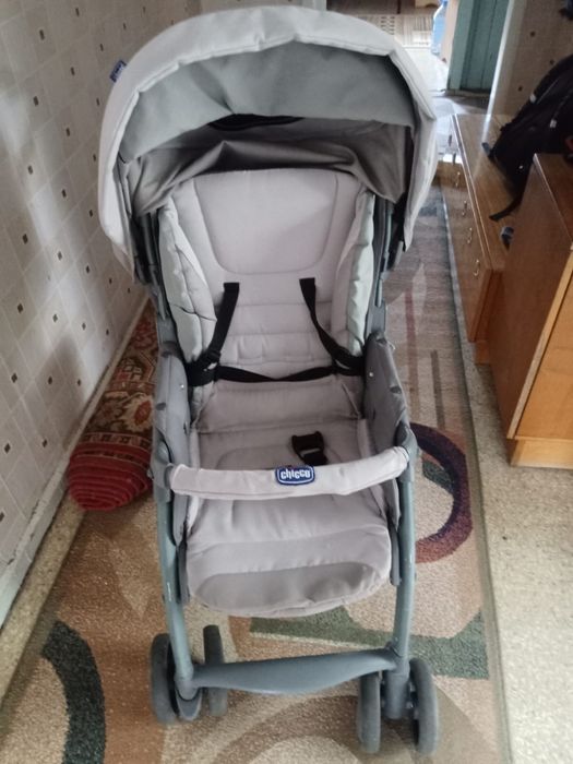 Детская коляска Chicco