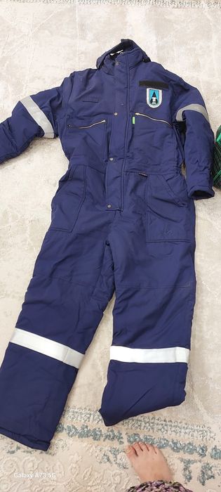 Продою Спецодежду Каражанбас