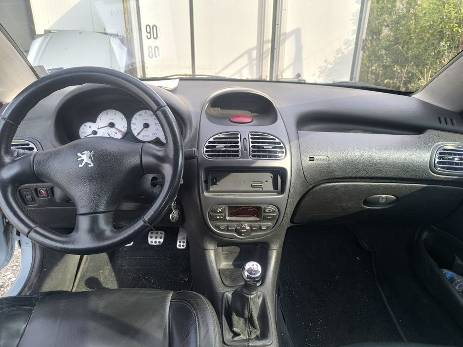 Перфектен подарък Пежо 206 цц