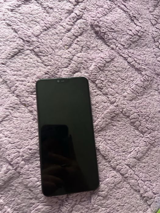 Продам Mi 8 Lite