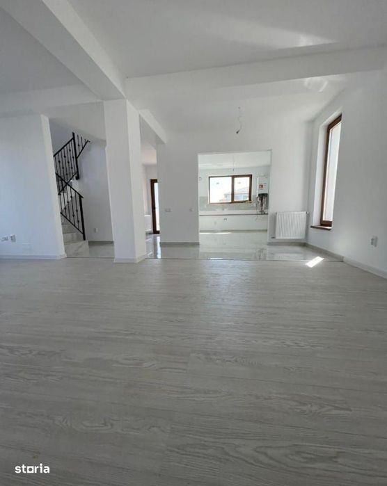 Casa P+ 1Etaj/4 camere/Com.Berceni/Comision 0%