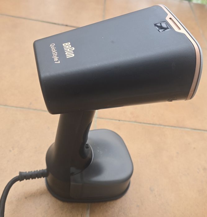 Fier de călcat Braun QuickStyle 7 – ca nou