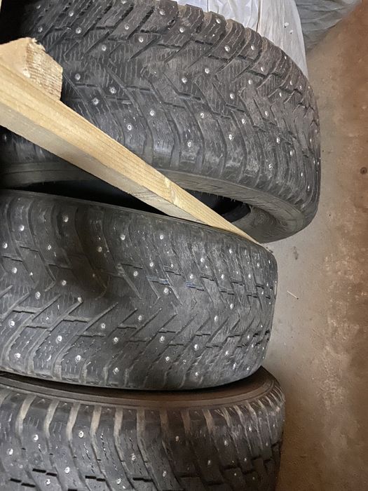 Пррдам шины на крузак 200