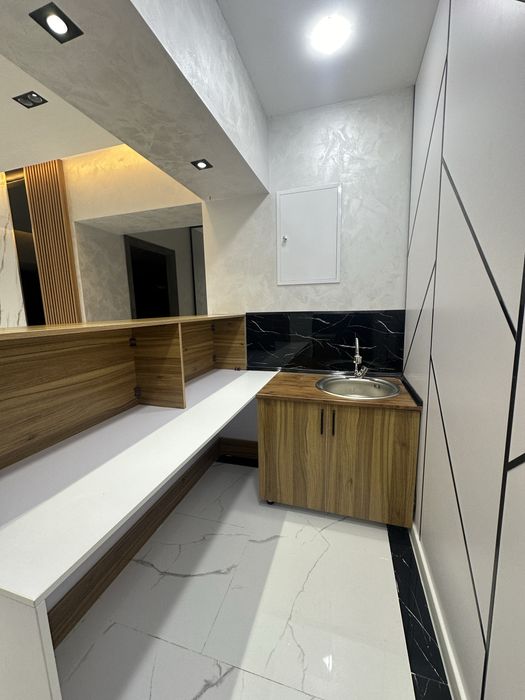 Помещение 100м2 Минор полуцоколь 5 минут Алайский