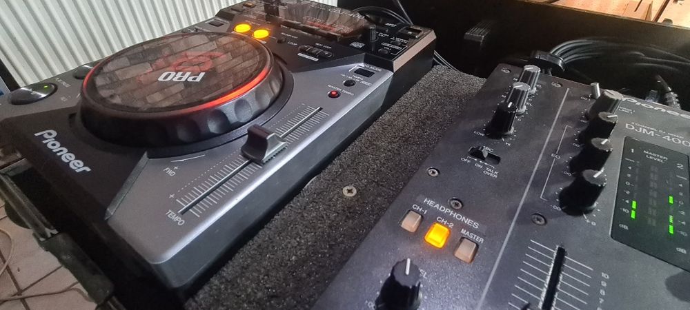 Consola Pioneer CDJ 400 DJM 400 case