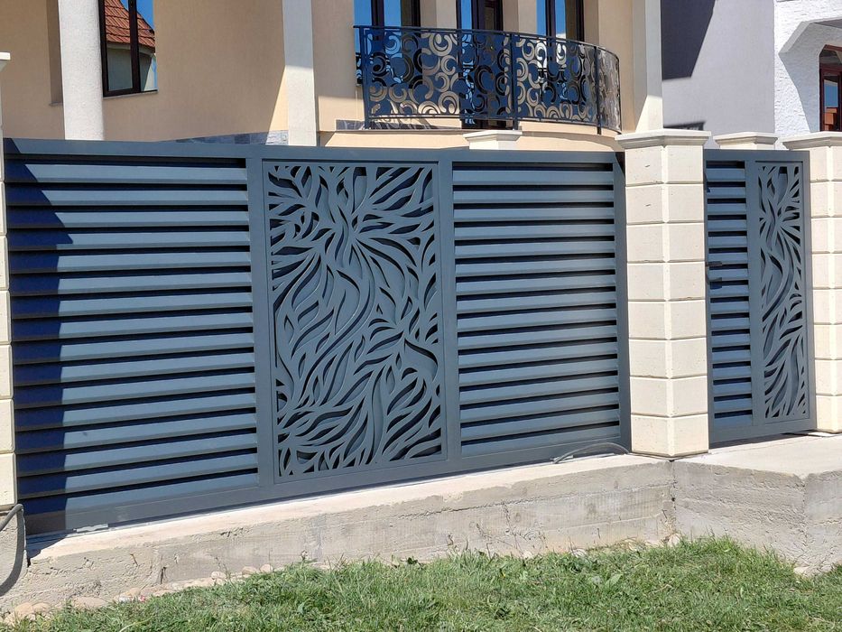 Porti garduri aluminiu
