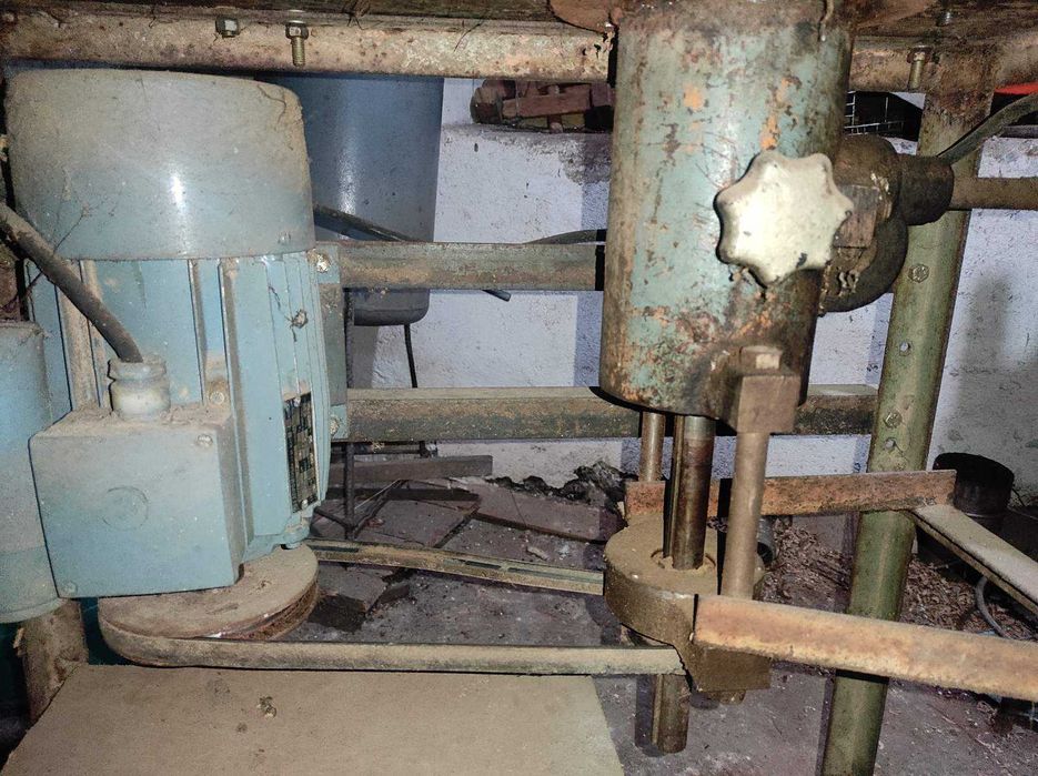 Дърводелска фреза малко използвана 5800 оборота