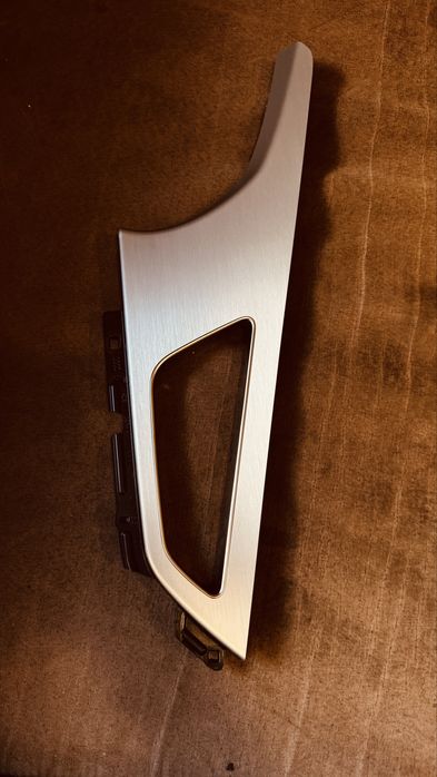 Предни Лайсни audi q7 4m 2015-2019г почти нови