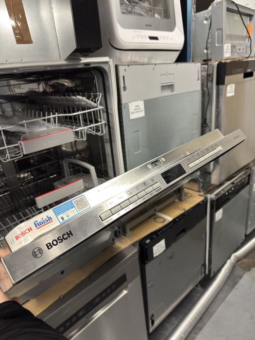 Mașină de spălat vase complet încorporabilă Bosch SMV4ETX08E