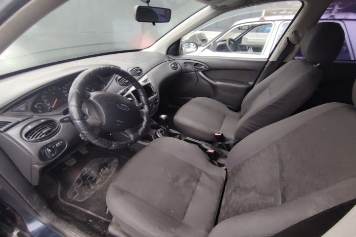 Punte spate Ford Focus 2003 1.6 MT (101 hp)