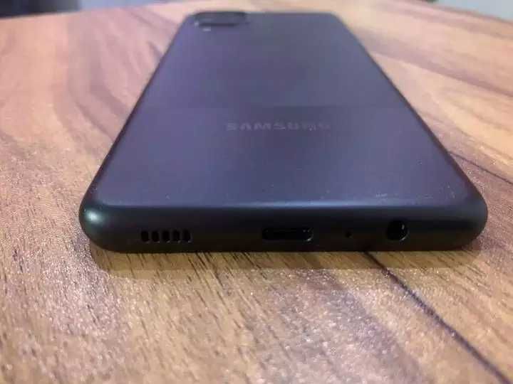 Samsung Galaxy A12,  Dual SIM,  4GB RAM,  128GB stocare, 4G,  negru