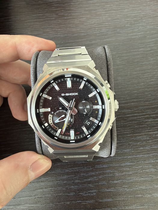 Vand Casio G Shock GST-B1000D-1A
