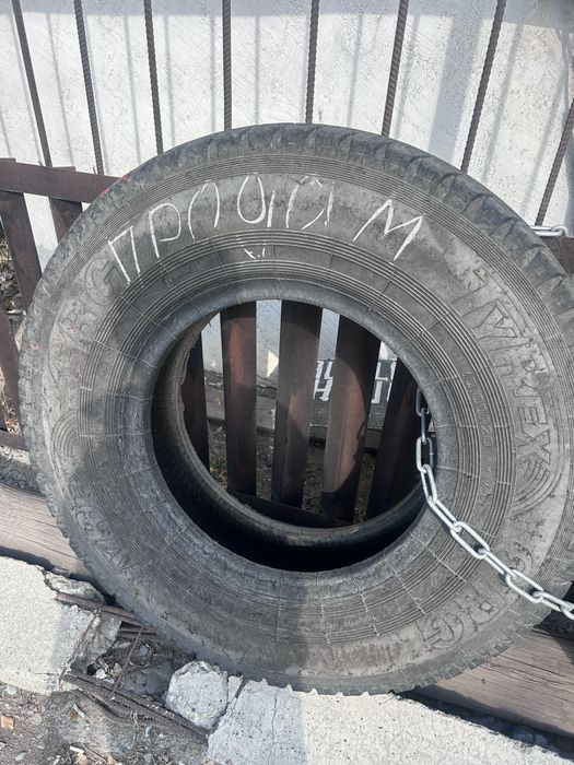 Автошины Б/у 10.00 R20