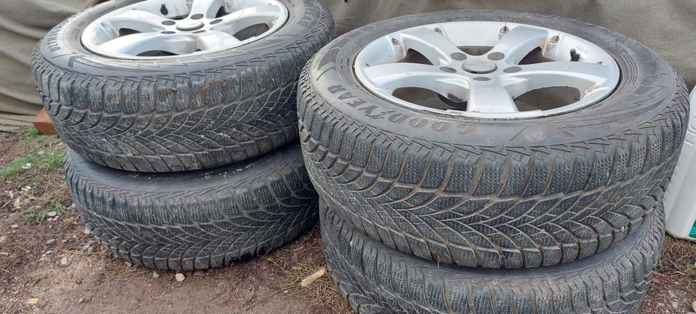 Зимние   шины с дисками r16
